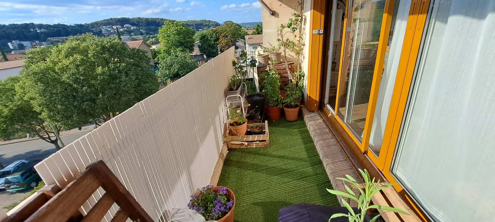 Appartement lumineux rénové à Gardanne - 75 m², 3 chambres au prix de 223 000 € 