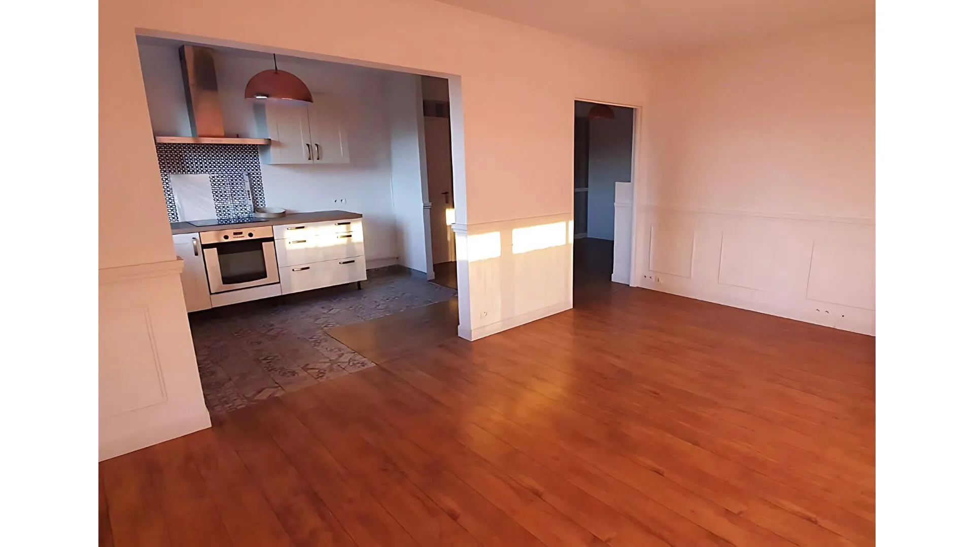 Appartement lumineux rénové à Gardanne - 75 m², 3 chambres au prix de 223 000 € 