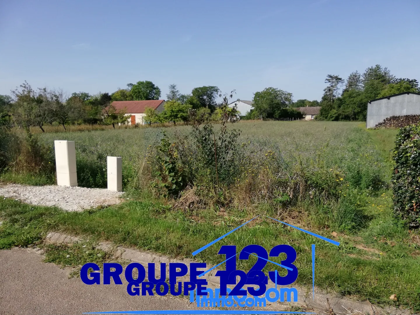 Terrain à bâtir de 3580 m² à Saint-Maurice-le-Vieil 