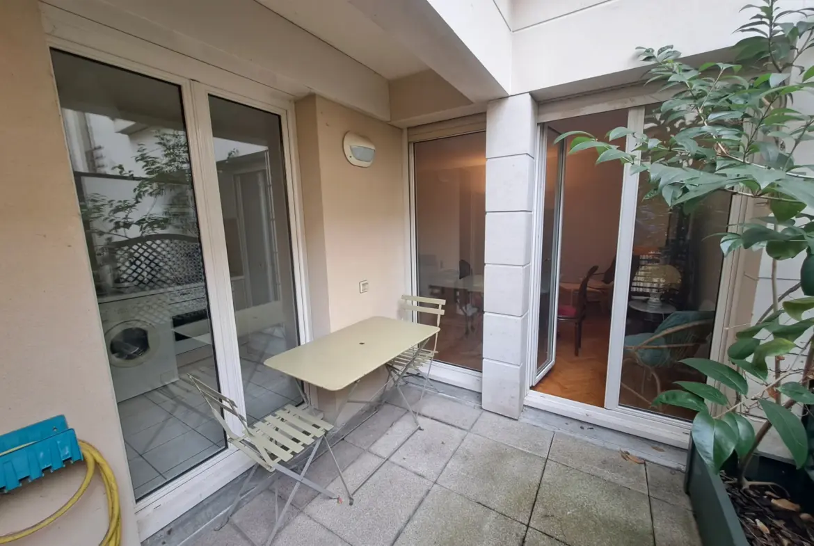 Studio Résidence de Services à Issy-les-Moulineaux en Vente 