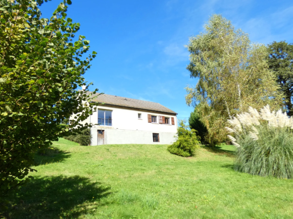Maison de plain-pied à vendre à Marcoles, 3 chambres, sous-sol 