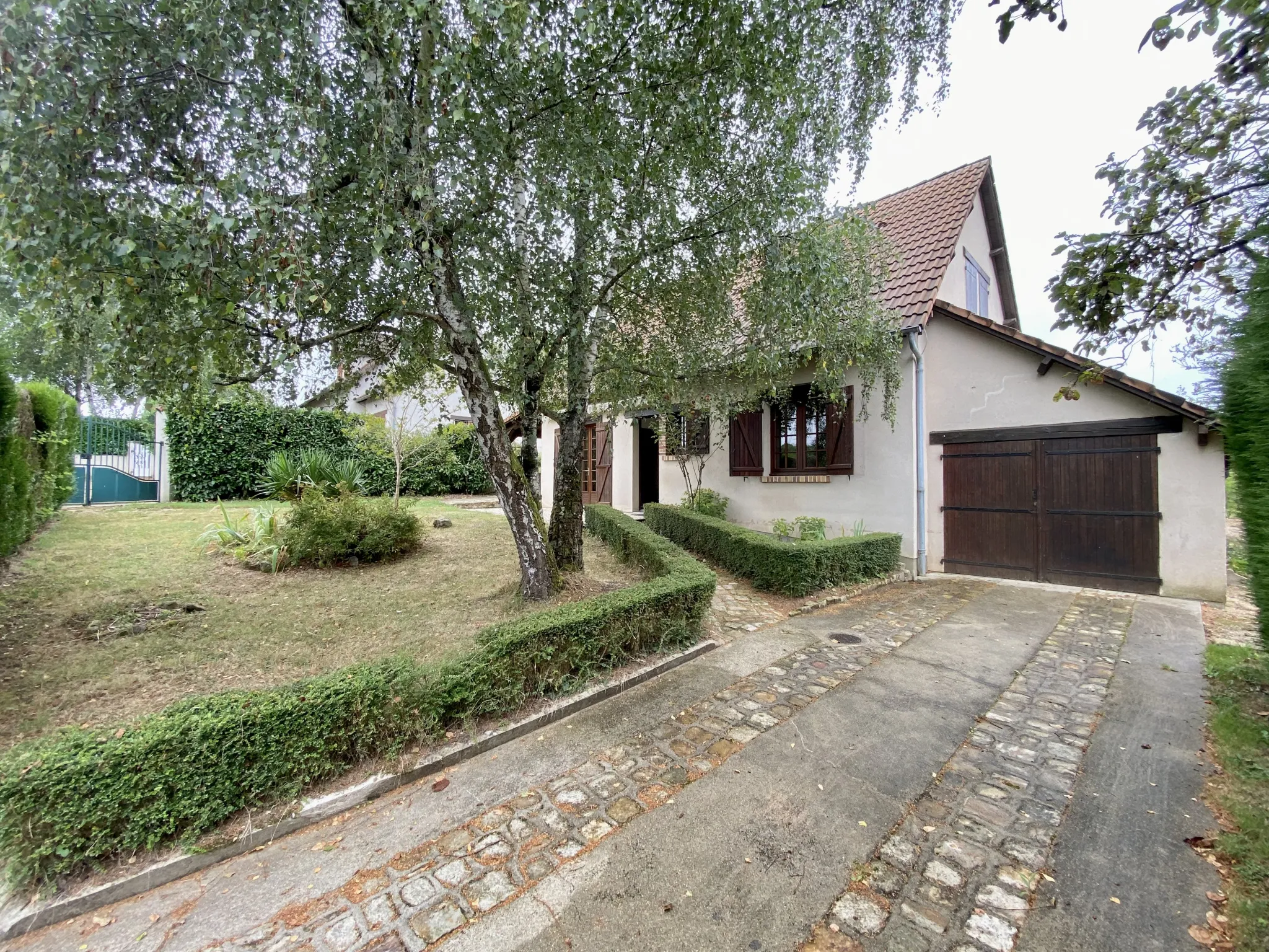 Maison familiale à Maray - Grande maison à la campagne 