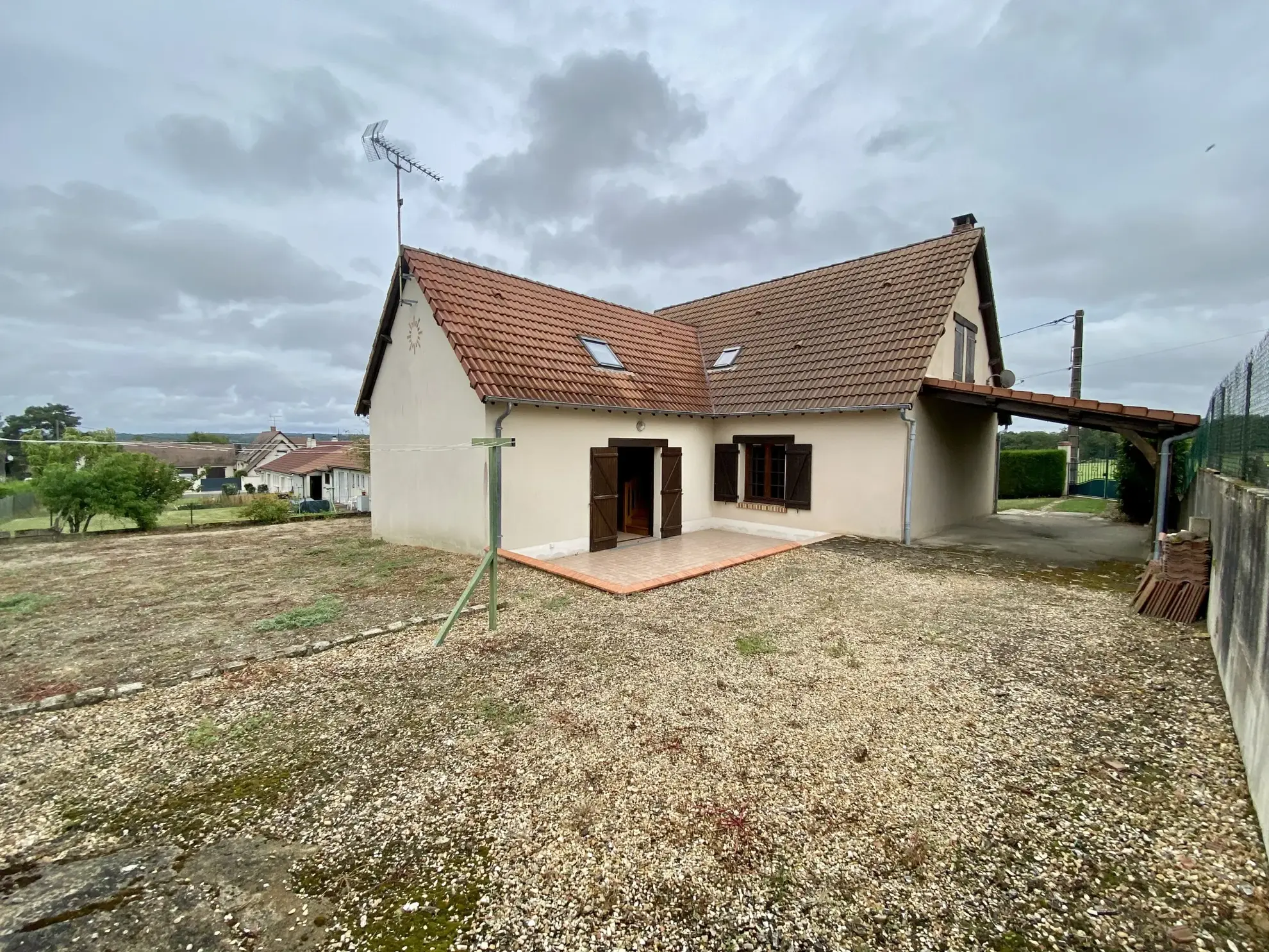 Maison familiale à Maray - Grande maison à la campagne 