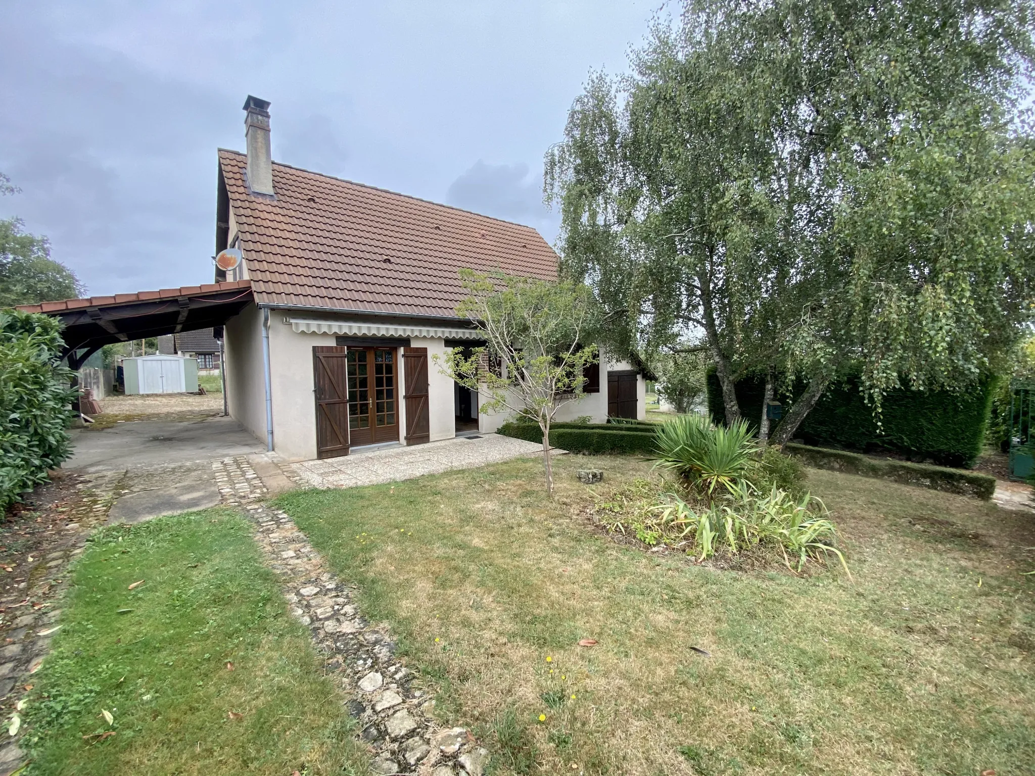 Maison familiale à Maray - Grande maison à la campagne 