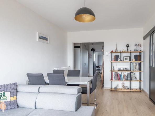 Appartement lumineux avec balcon à La Roche-sur-Yon 