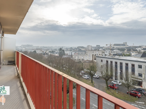 Appartement lumineux avec balcon à La Roche-sur-Yon 