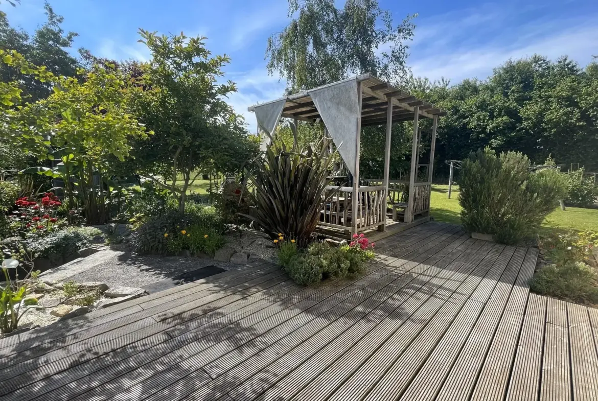 Pavillon à vendre 10 min de Chemillé - 4 chambres sur 1650 m² 