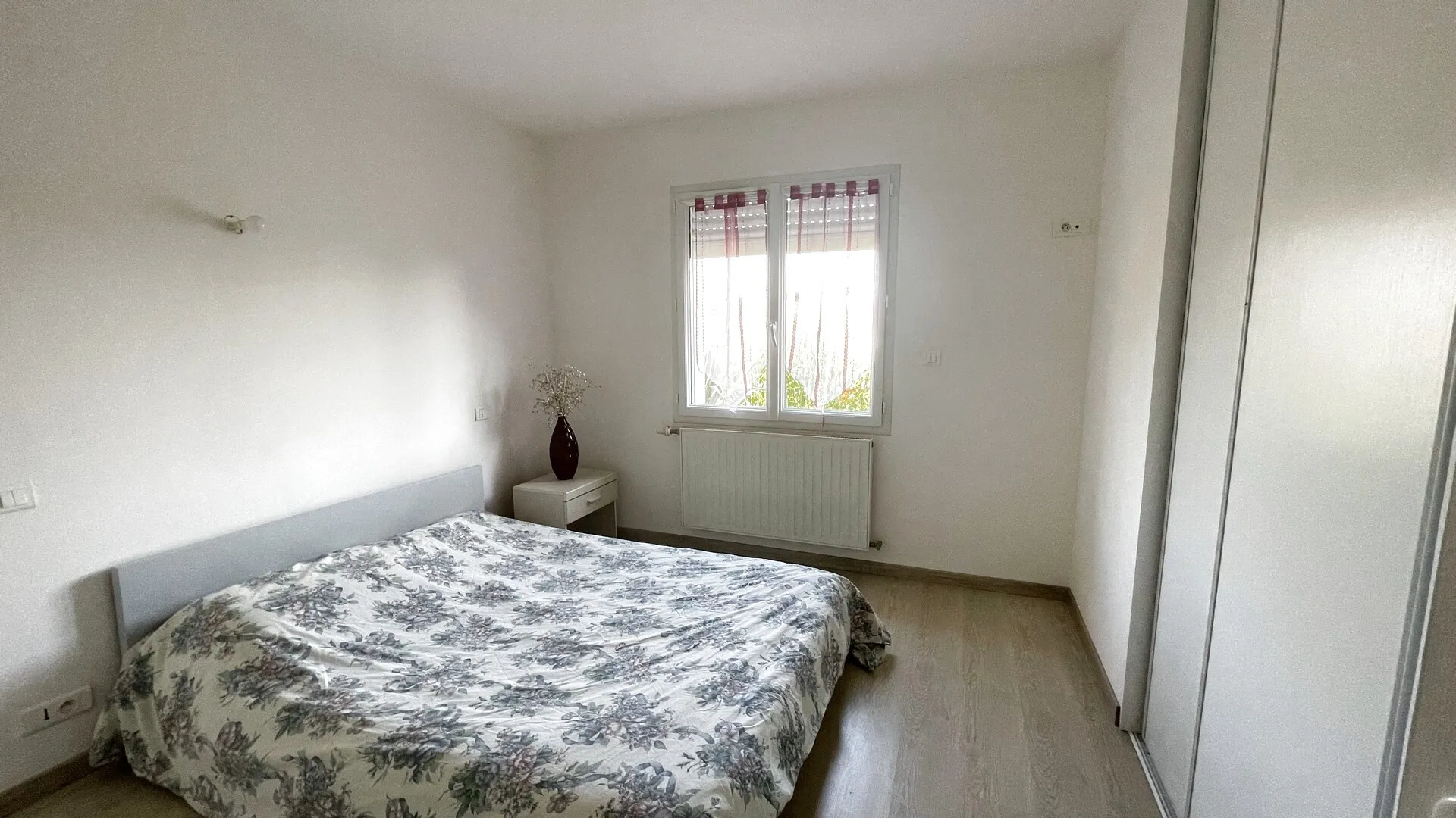 Pavillon à vendre 10 min de Chemillé - 4 chambres sur 1650 m² 
