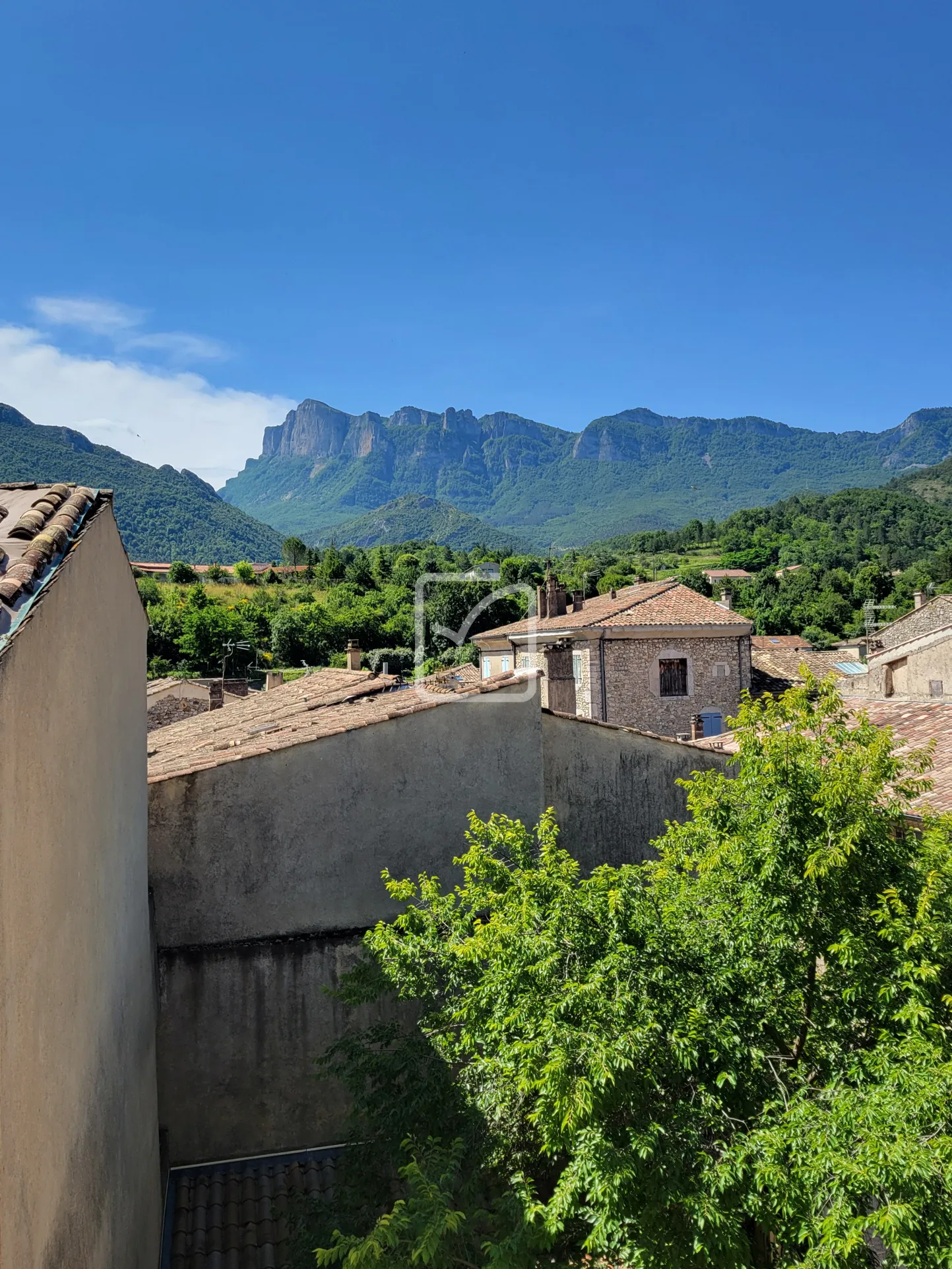 Maison de village à rénover à Saillans - 100 m2 