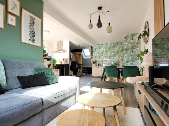 À vendre : Appartement T3 à Domloup avec terrasse et deux garages 