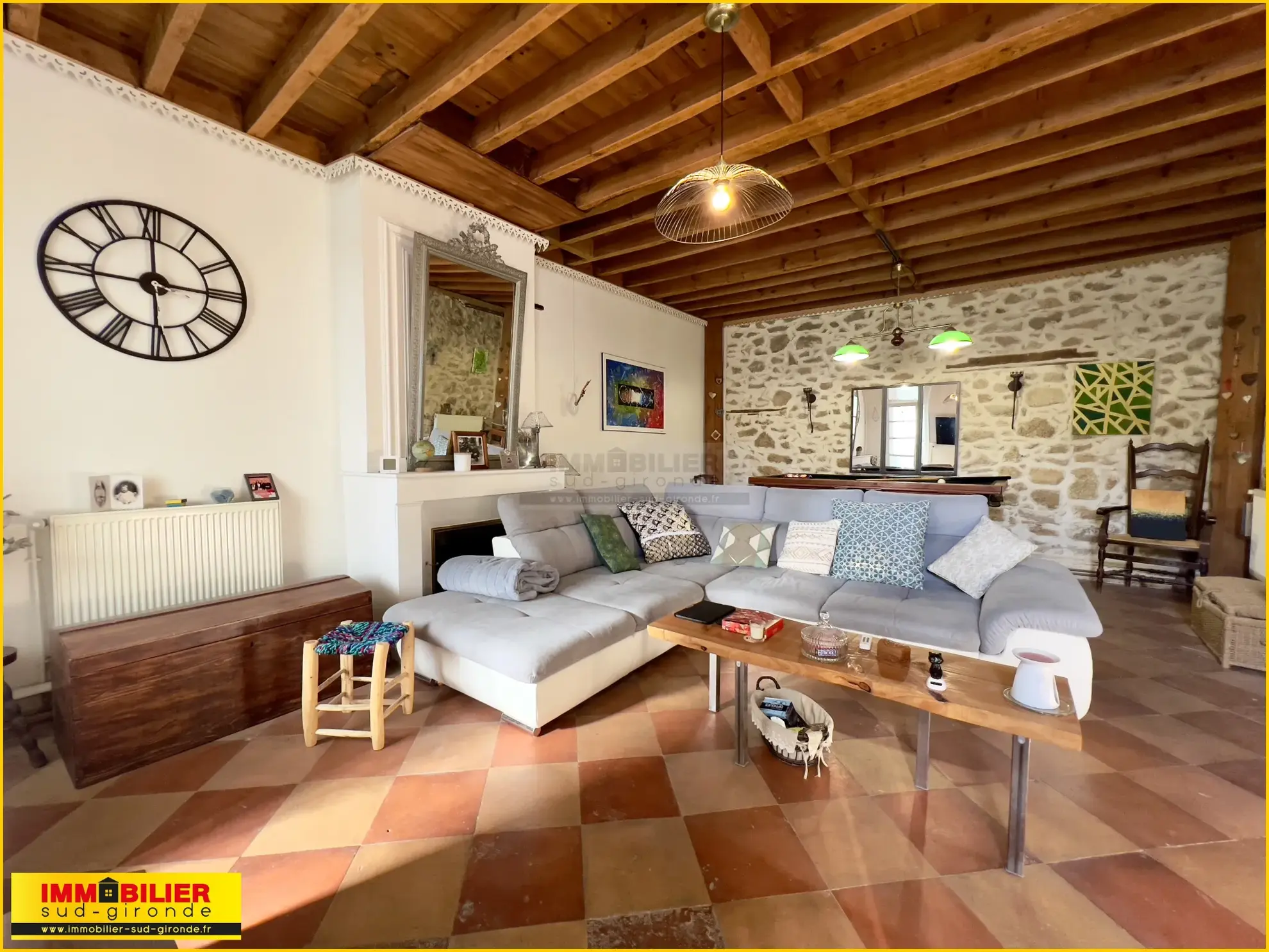 Belle Maison de Village à Illats avec Cour Sud 