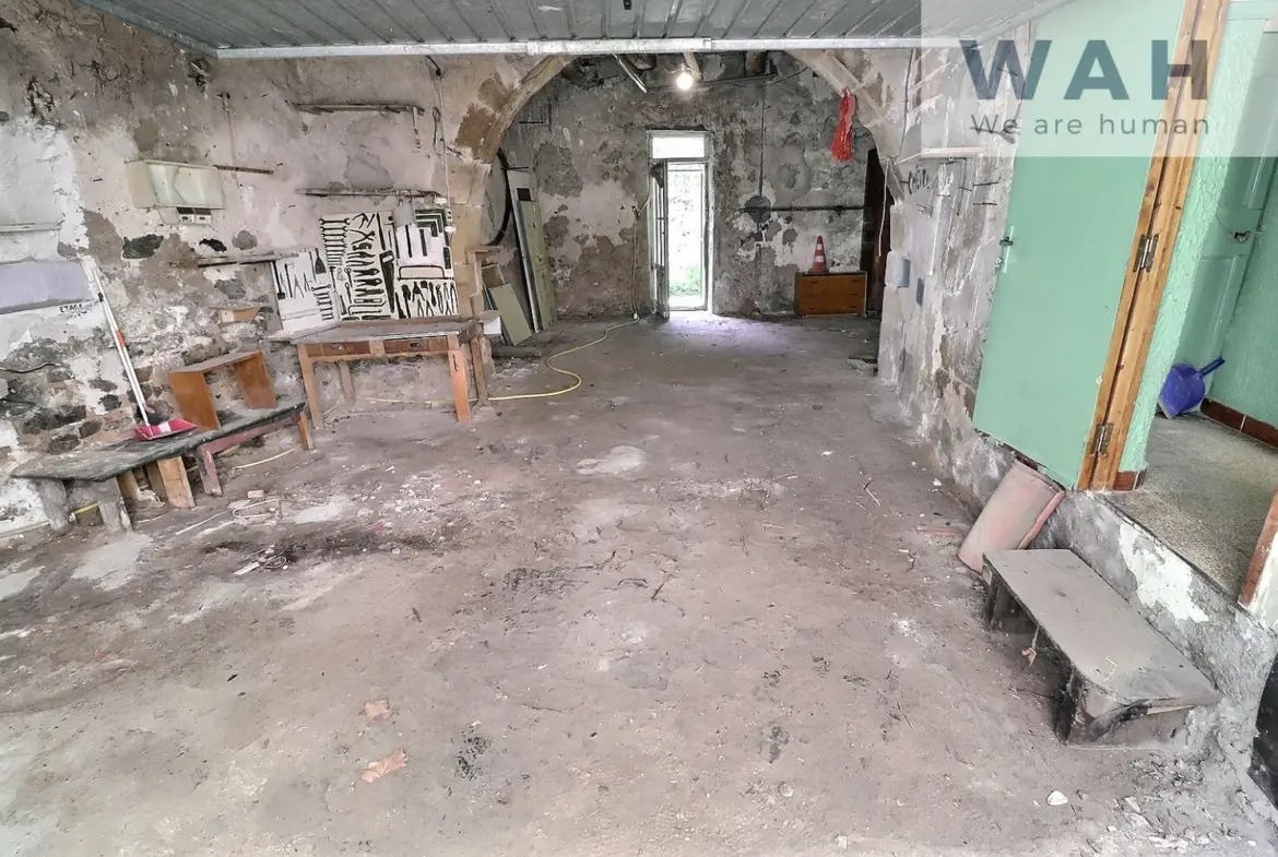 Maison de village 5 pièces avec cour et garage à Clermont-l'Hérault 