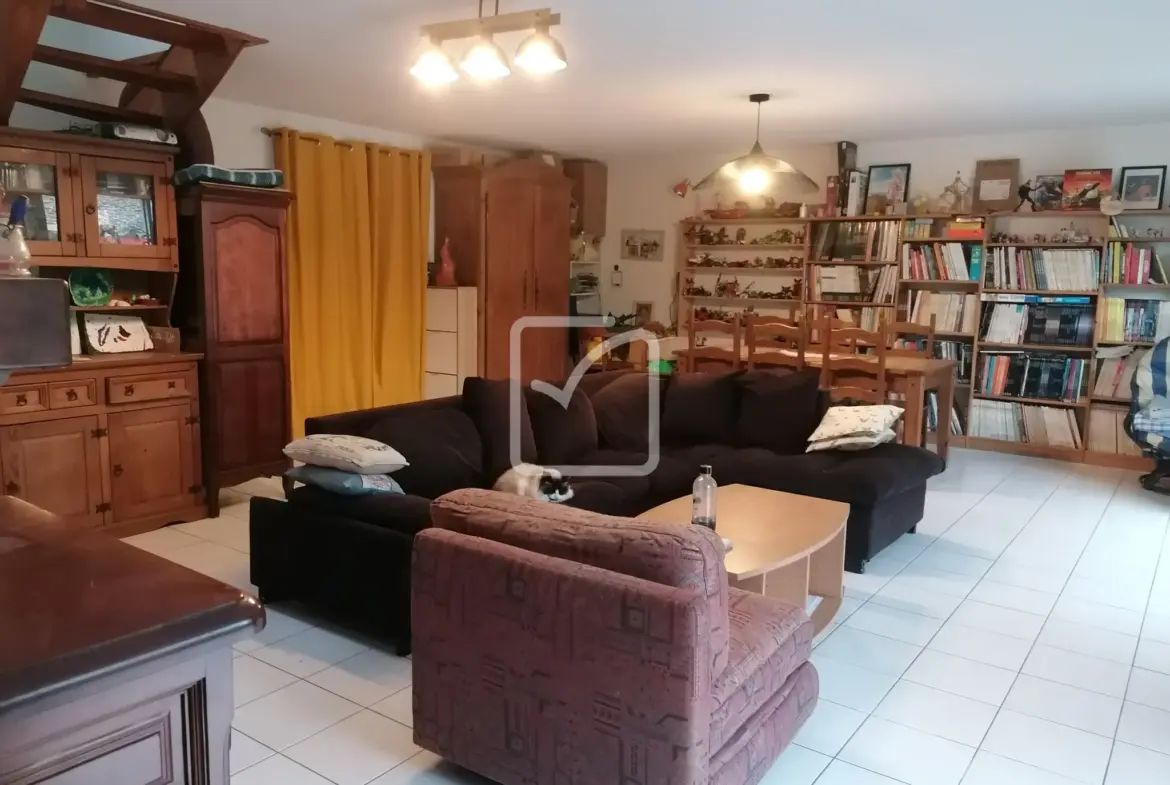 Maison familiale à vendre à Campenéac - 5 chambres, 230000 EUR 