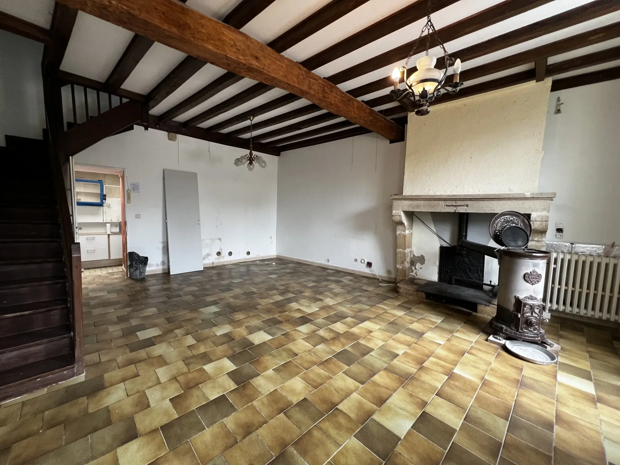 Charmante maison de village en pierre à St Macaire 