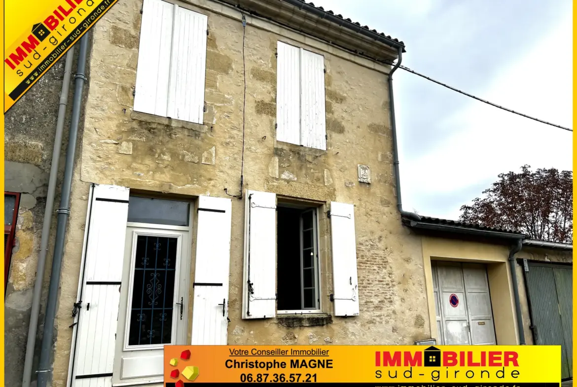 Charmante maison de village en pierre à St Macaire 