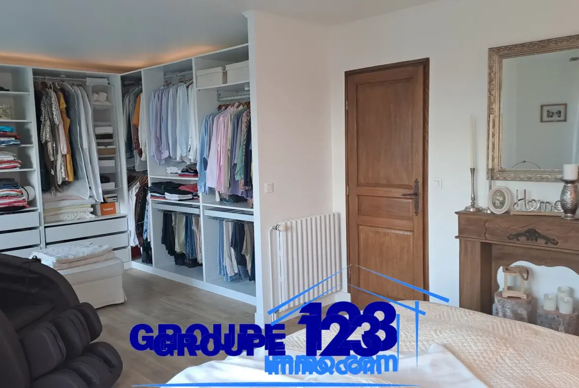 Charmante maison familiale avec piscine à Champvallon, 5 mn de Joigny 