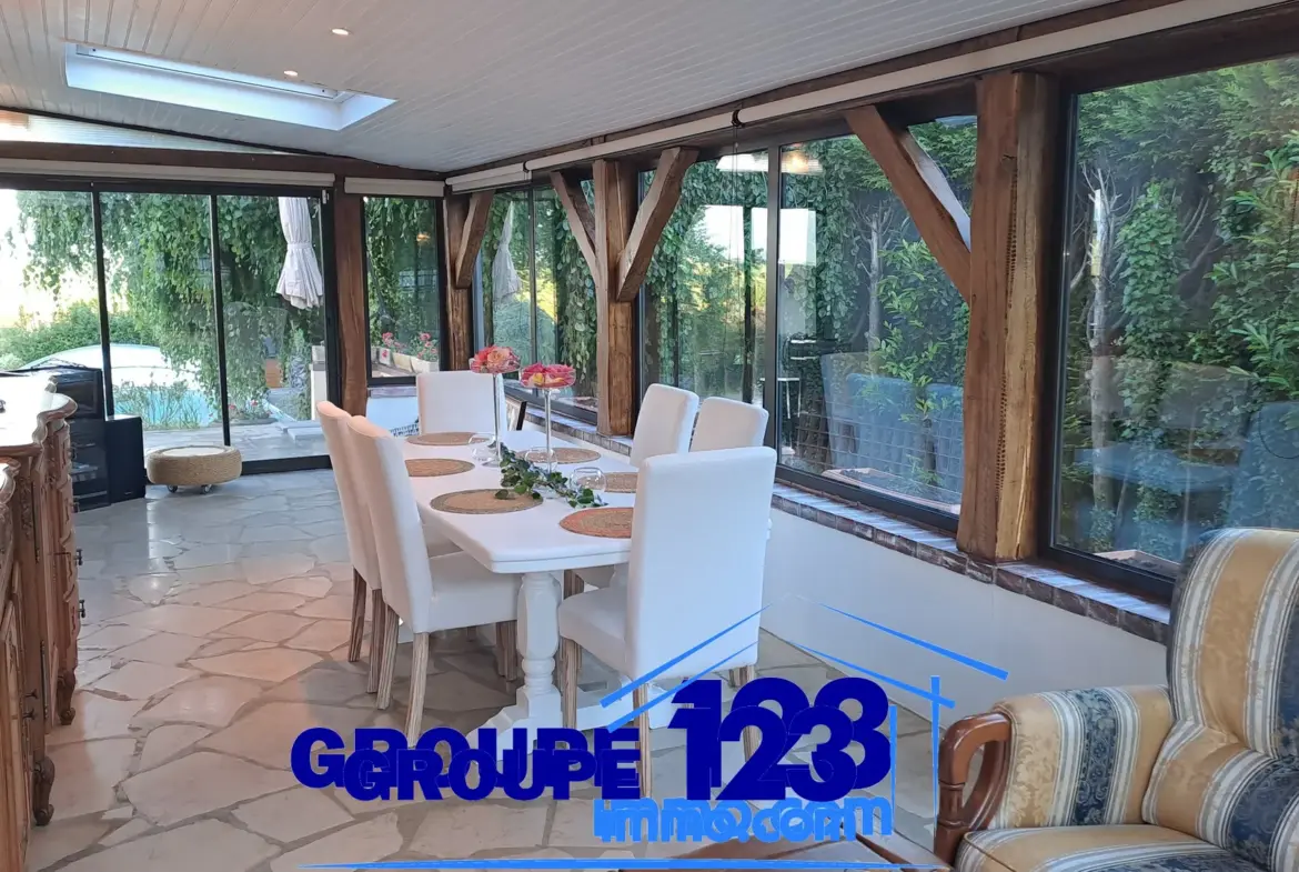 Charmante maison familiale avec piscine à Champvallon, 5 mn de Joigny 