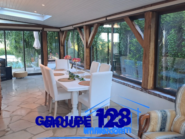 Charmante maison familiale avec piscine à Champvallon, 5 mn de Joigny