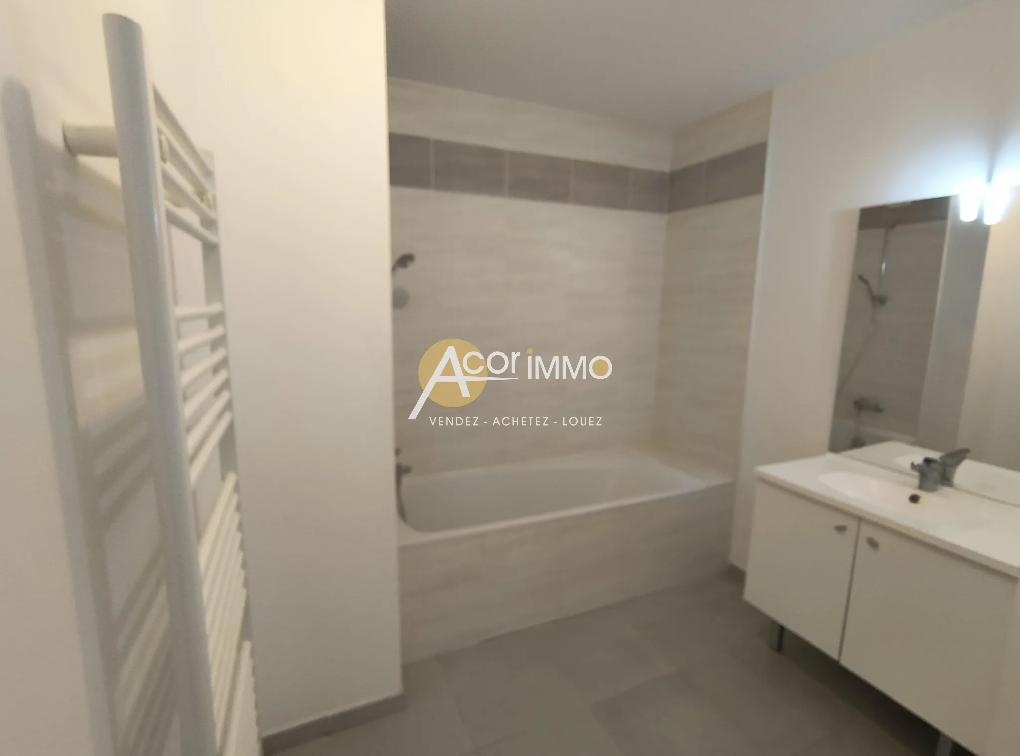 Appartement moderne et lumineux à Porte Marine, La Seyne-sur-Mer 
