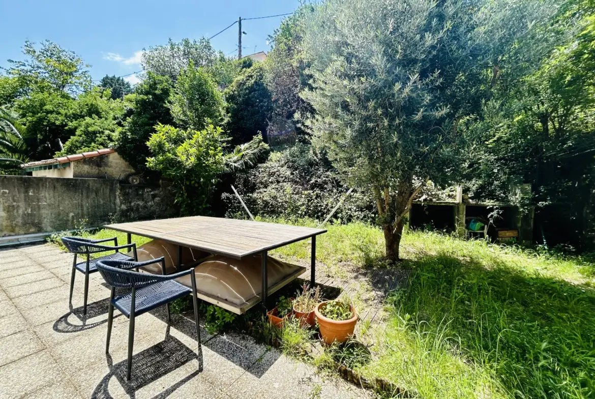 Vente d'un appartement F3 à Amélie-les-Bains proche des cures thermales 