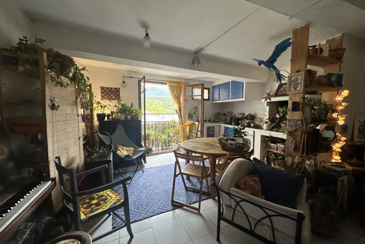 Maison de village à rénover à Maureillas - 75 m² 