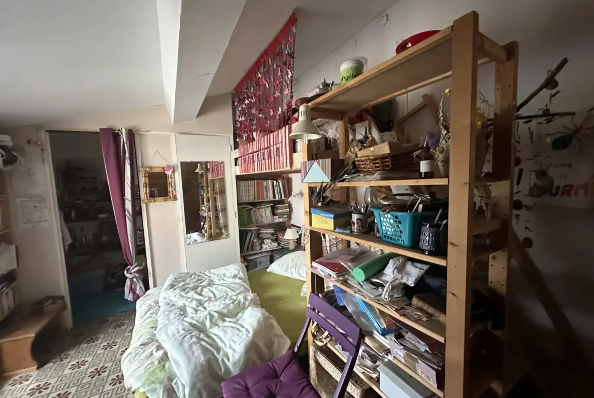 Maison de village à rénover à Maureillas - 75 m² 