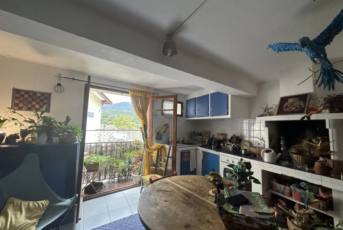 Maison de village à rénover à Maureillas - 75 m² 