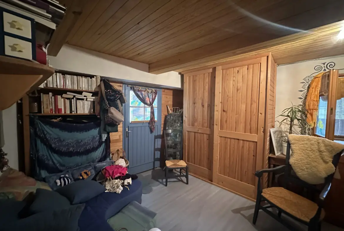 Maison de village à rénover à Maureillas - 75 m² 