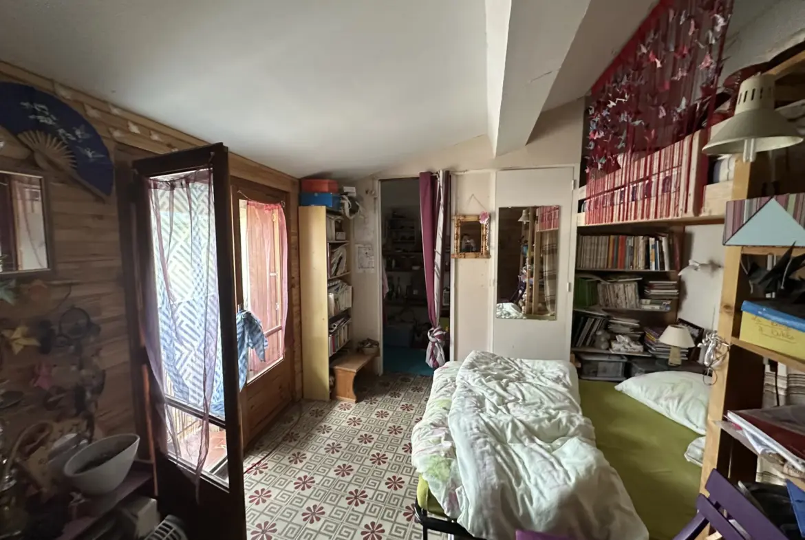 Maison de village à rénover à Maureillas - 75 m² 