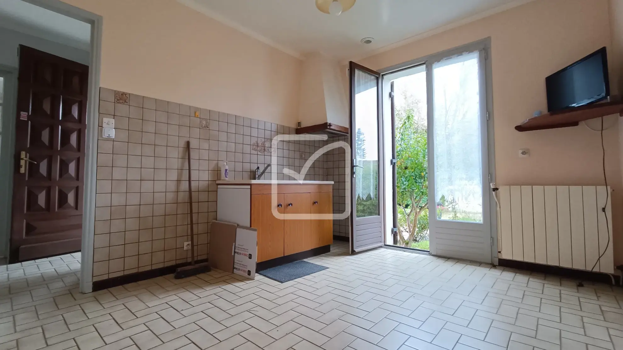Maison à vendre dans un quartier résidentiel calme à Sarliac sur l'Isle 