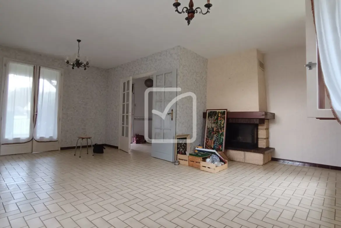 Maison à vendre dans un quartier résidentiel calme à Sarliac sur l'Isle 