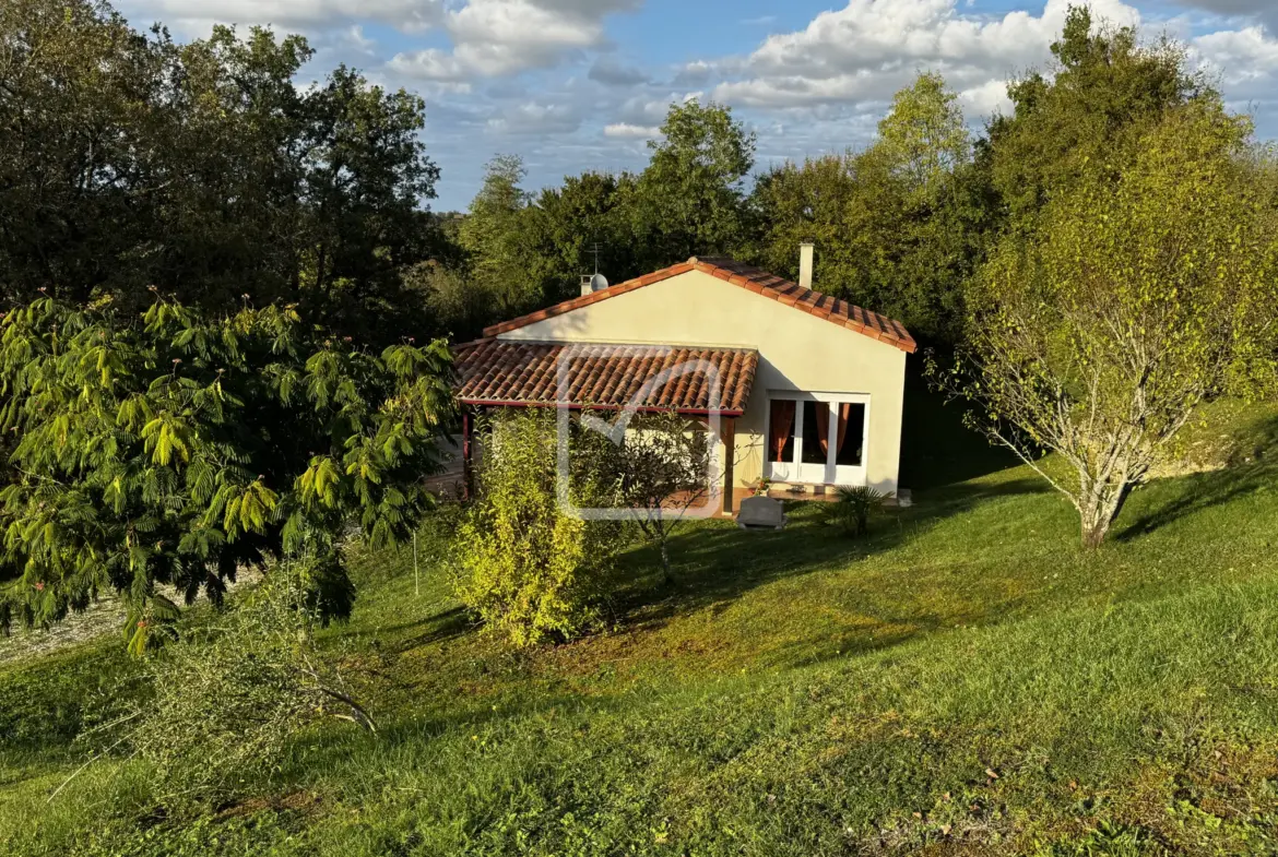Charmant Pavillon Contemporain à Frayssinet - 3 Chambres et Grand Terrain Arboré 
