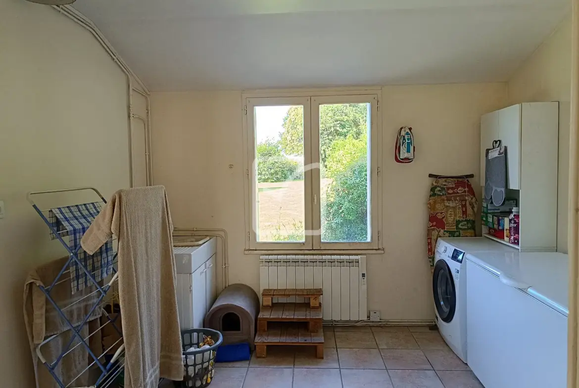 Maison 3 chambres sur grand terrain de 4765 m² à Illifaut 