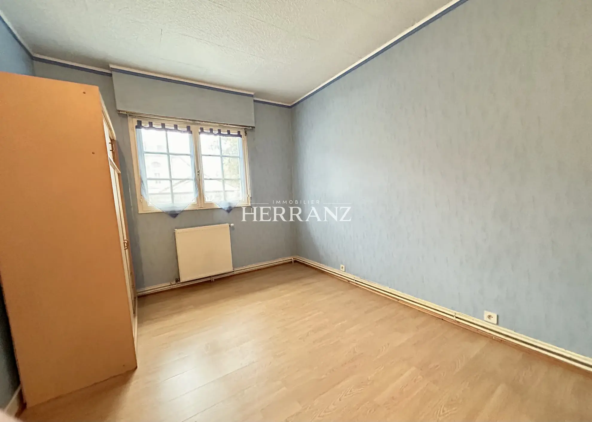 Maison à vendre à Libourne - 4 pièces avec cour et atelier 