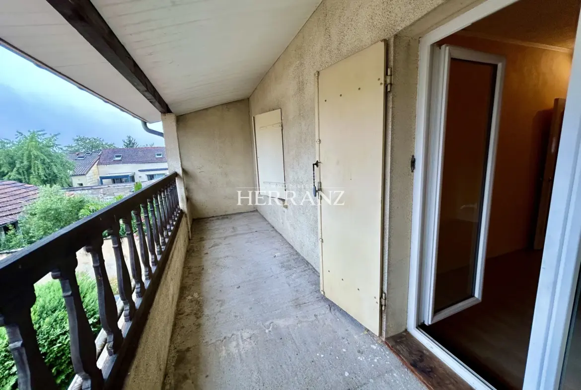 Maison à vendre à Libourne - 4 pièces avec cour et atelier 