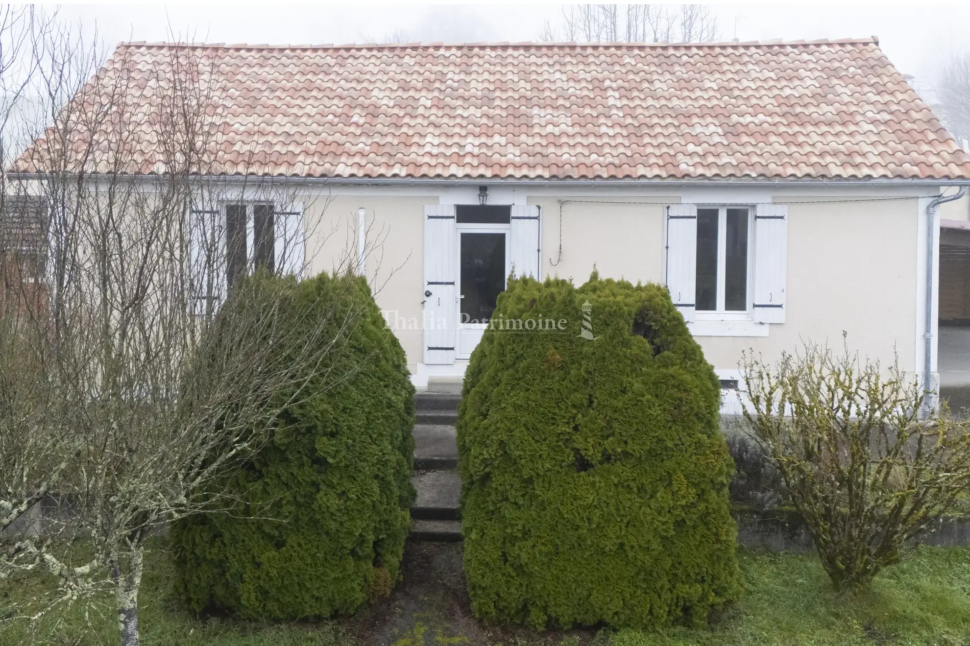 Maison agréable avec jardin à Ribérac 