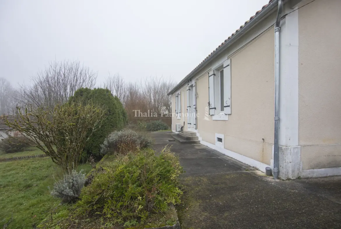 Maison agréable avec jardin à Ribérac 