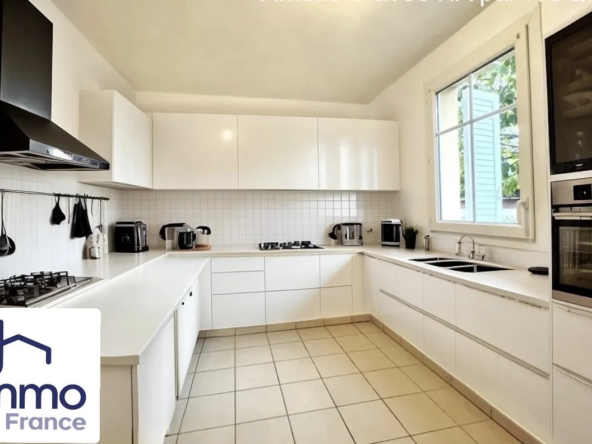 T2 à vendre 41,27 m² avec terrasse à CHELLES, proche centre ville 