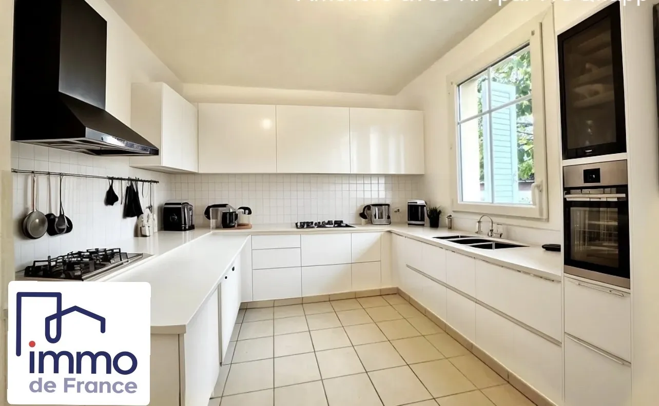 T2 à vendre 41,27 m² avec terrasse à CHELLES, proche centre ville 
