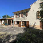 Vente maison de campagne à Broquiès avec terrain attenant et studio