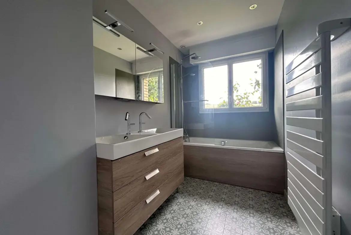 Maison rénovée à vendre sur Auxi-le-Château 