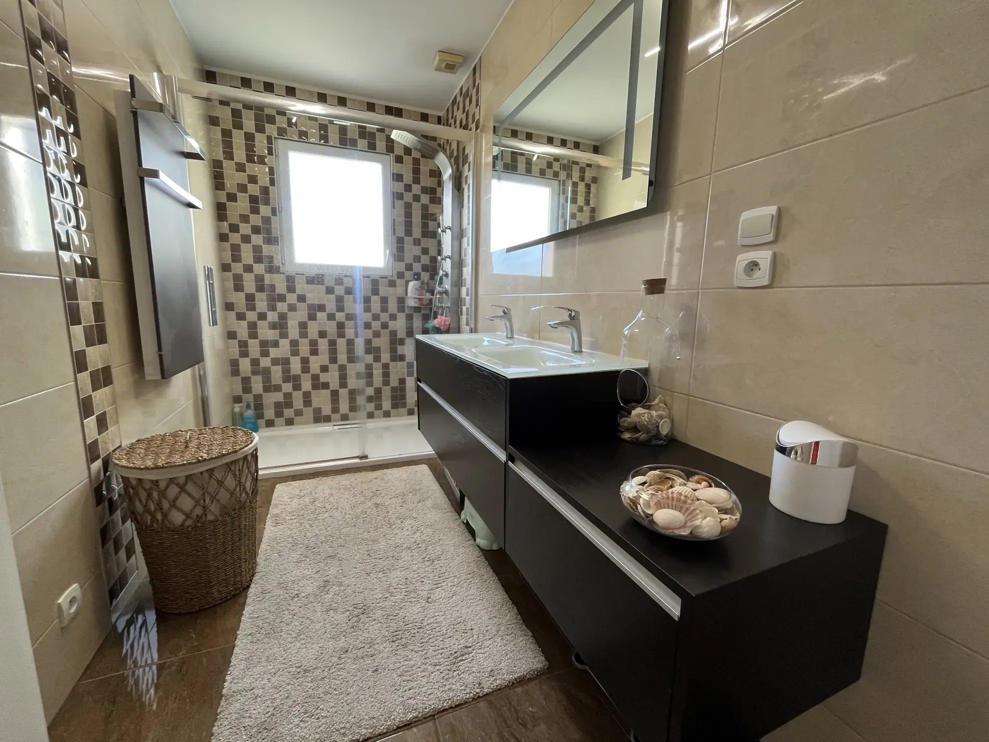 À vendre : Maison de 3 chambres à Landiras - 90 m² 