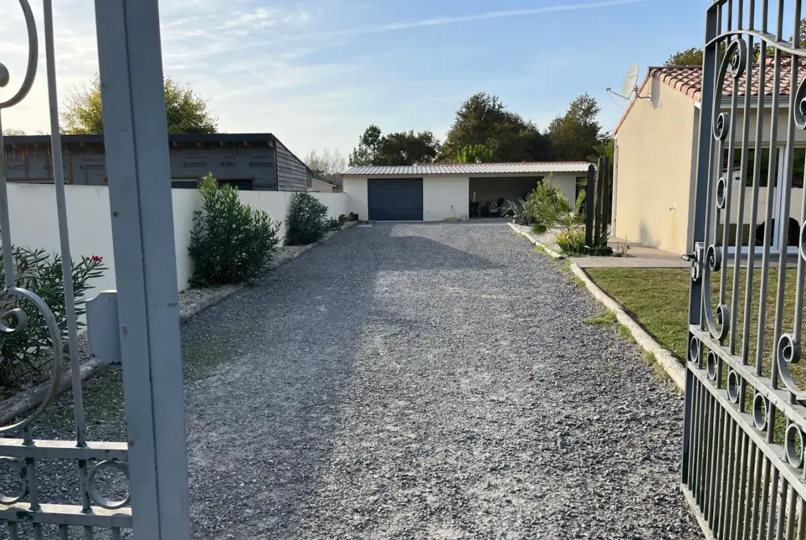 À vendre : Maison de 3 chambres à Landiras - 90 m² 