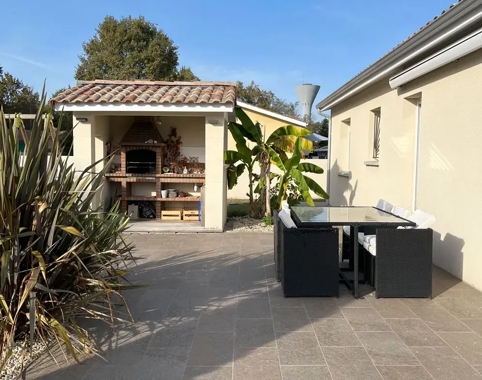 À vendre : Maison de 3 chambres à Landiras - 90 m² 