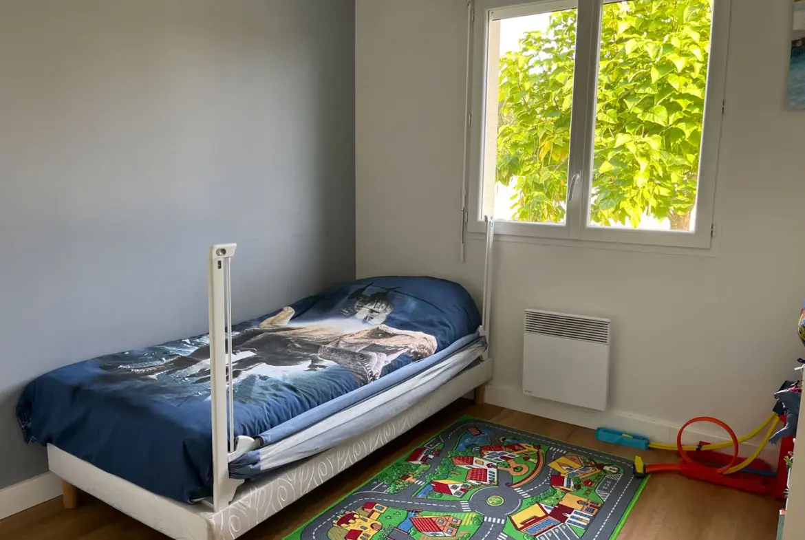 À vendre : Maison de 3 chambres à Landiras - 90 m² 