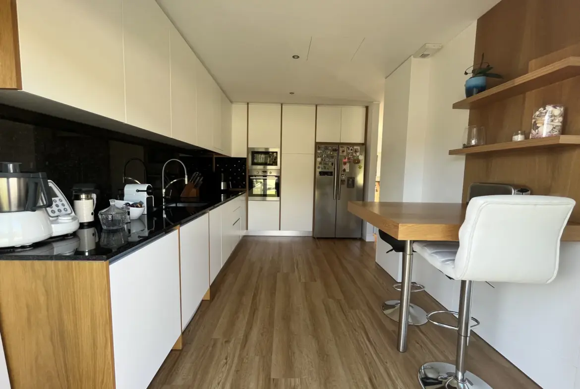 À vendre : Maison de 3 chambres à Landiras - 90 m² 
