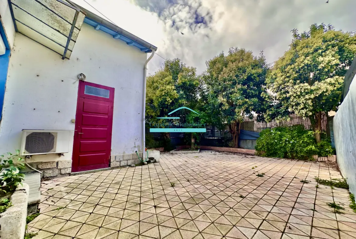 Maison plain-pied T3 à vendre à Mireval, 70 m² sur terrain de 258 m². 