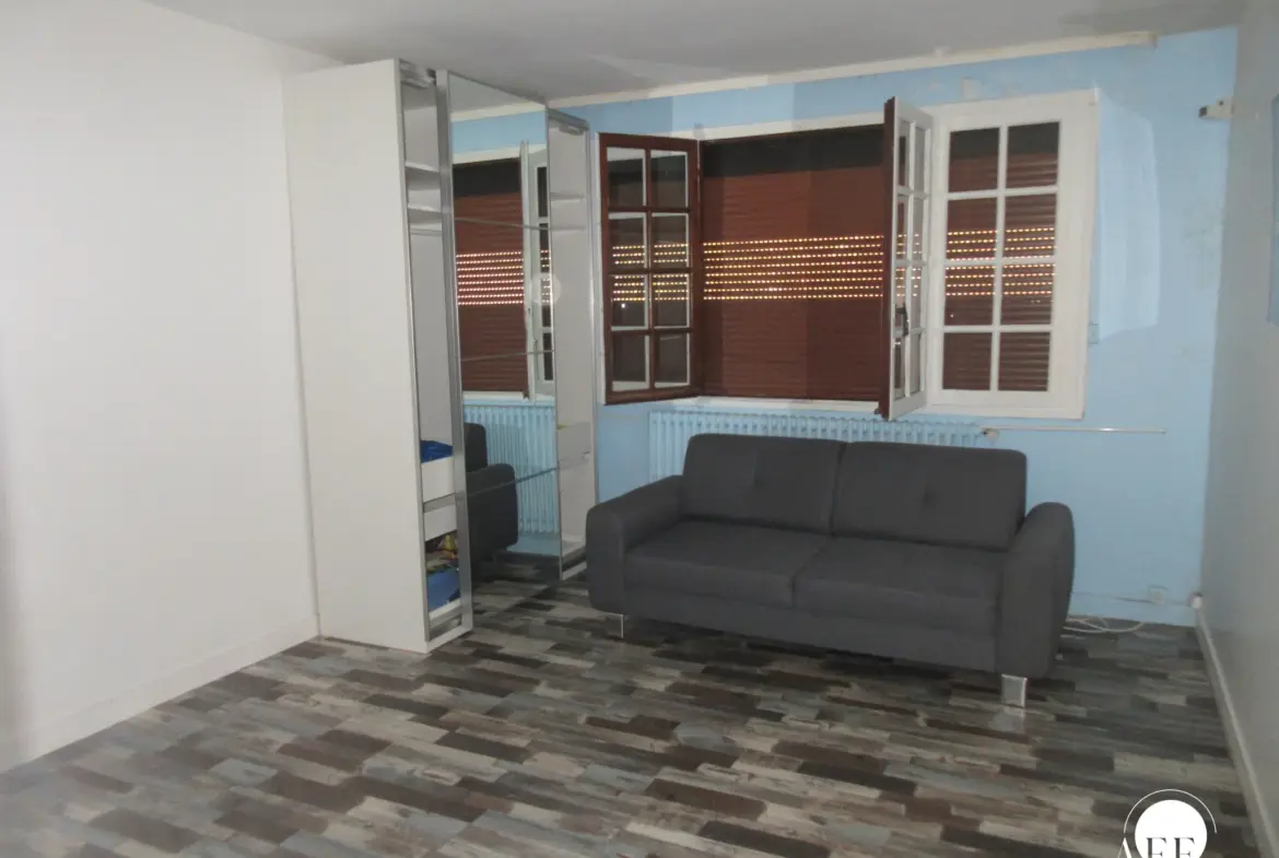 À vendre : Pavillon indépendant à Jouy sur Morin - 128 m² - 5 pièces 