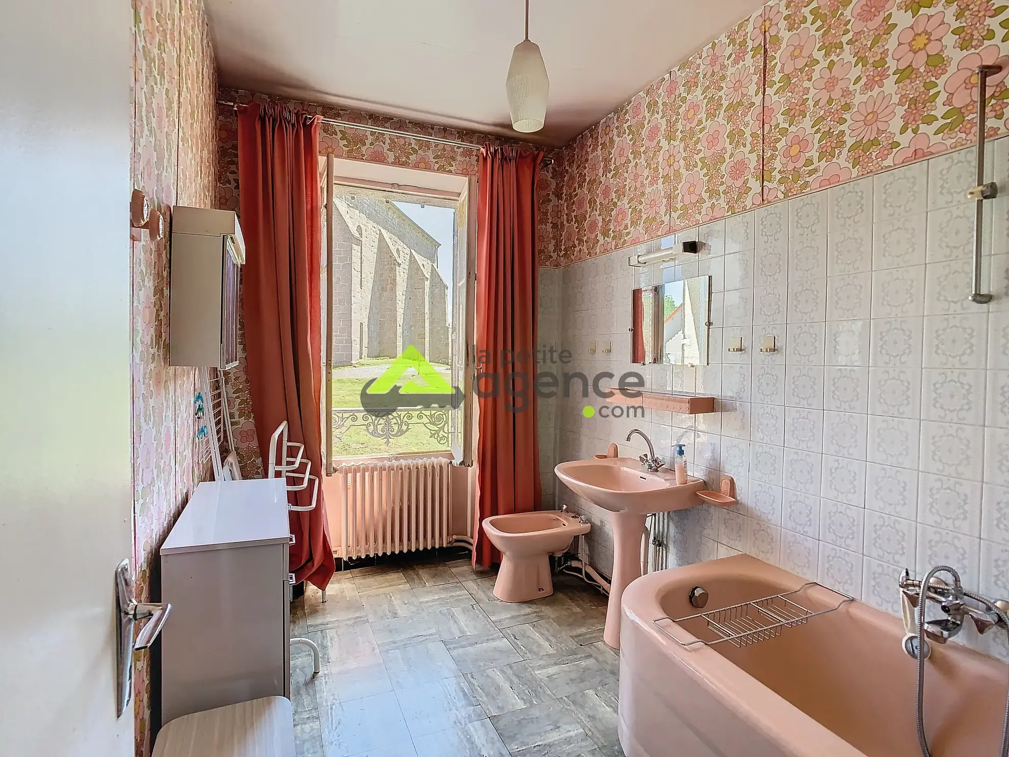 Grande Maison de Village à Franseches - 9 Pièces, 216 m² 