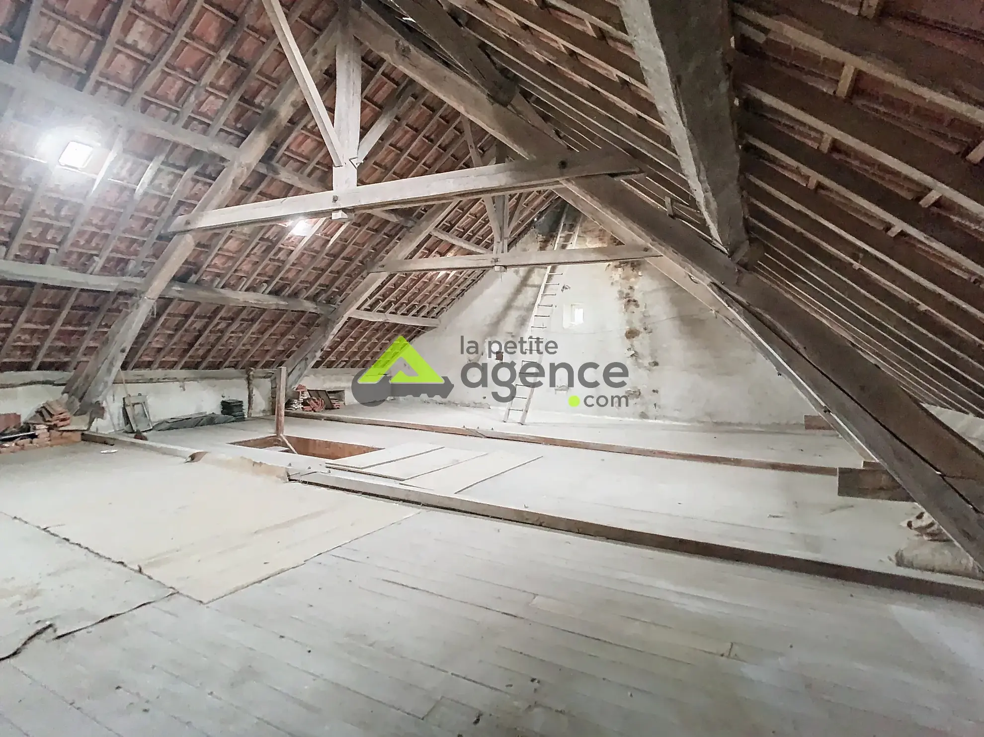 Grande Maison de Village à Franseches - 9 Pièces, 216 m² 